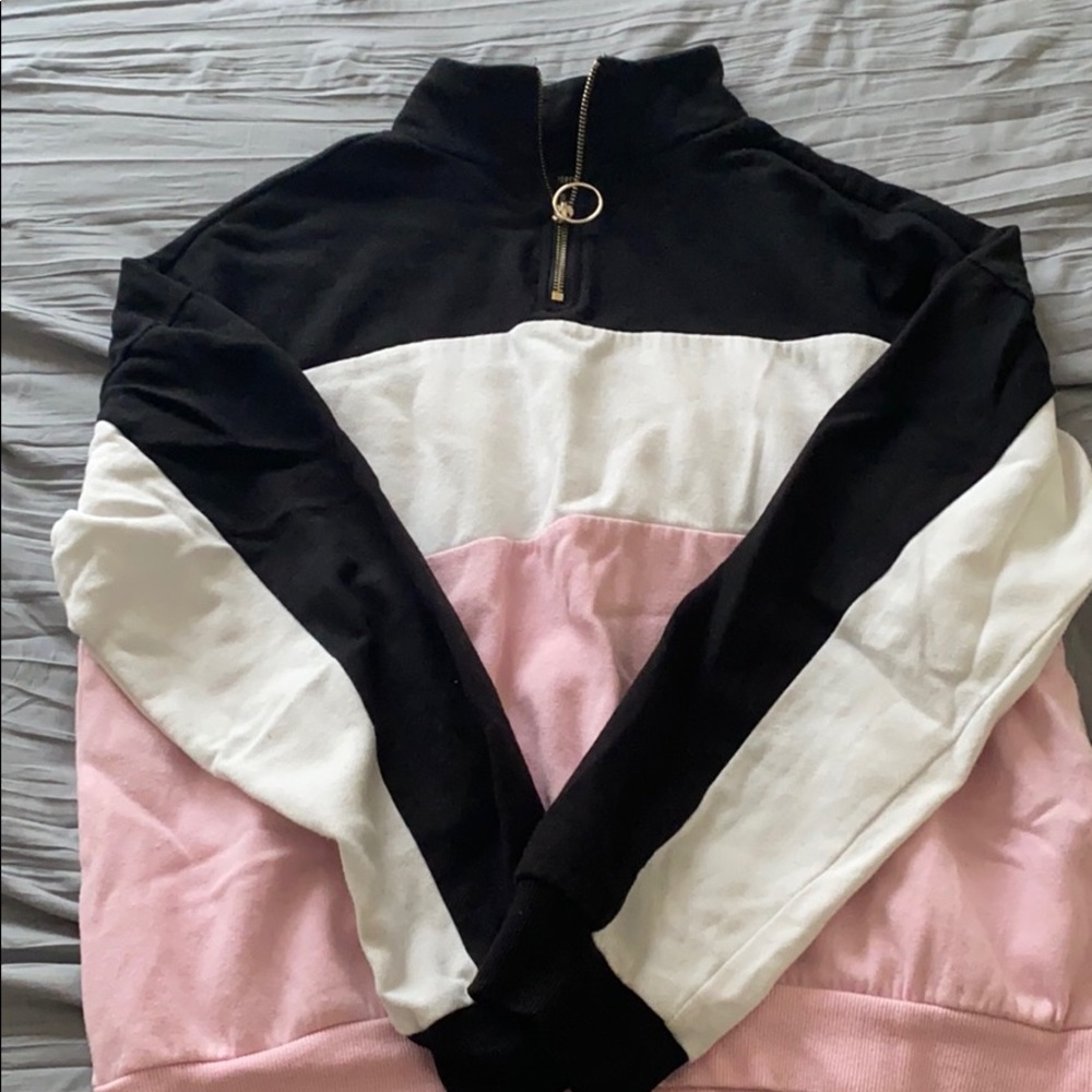 Multicolored quarter zip